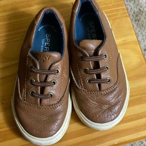 Toddler Sperry